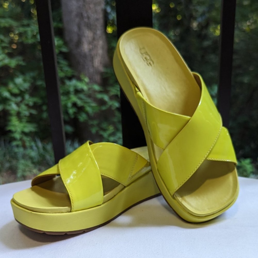 UGG Emily Platform Slide Sandal in Margarita Patent Leather Size 5.5 New NWT